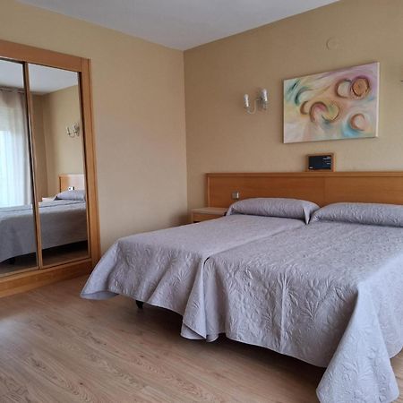 Hotel Zenit Mar Ноха Екстериор снимка